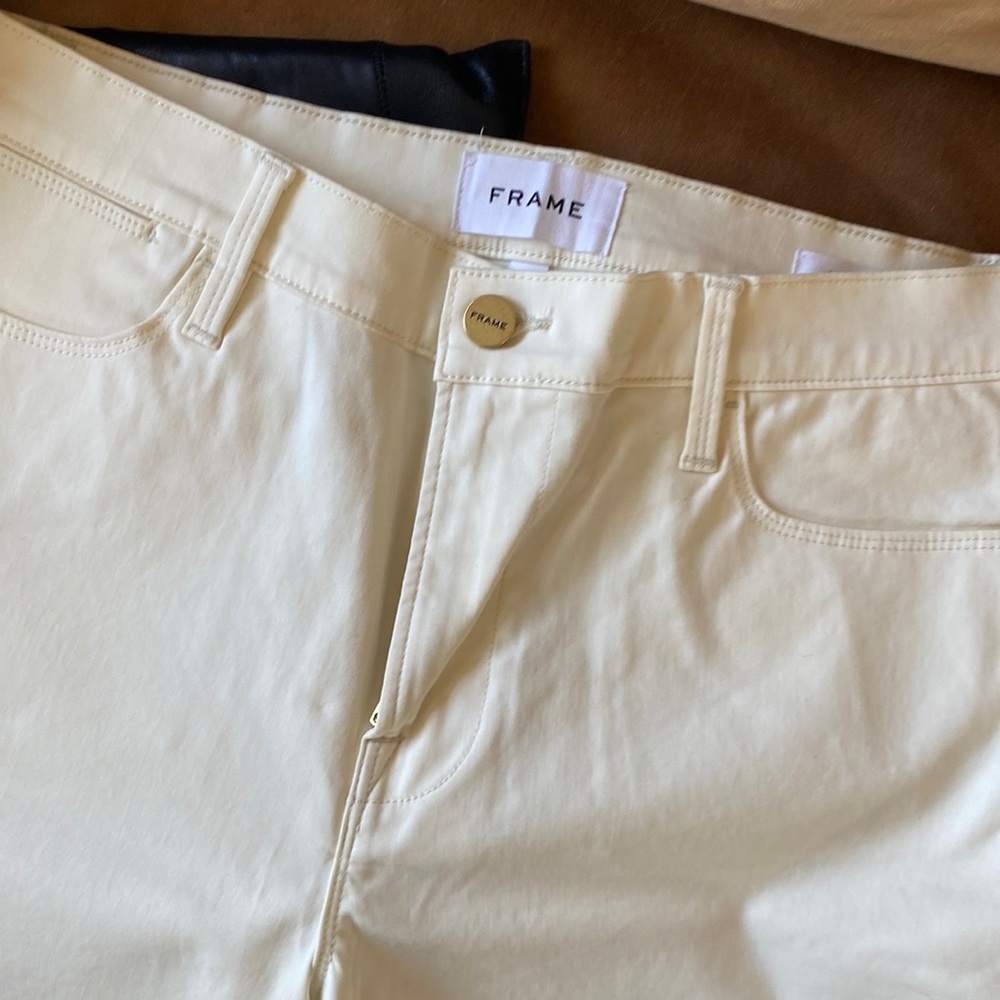 FRAME coated off white jeans size 29